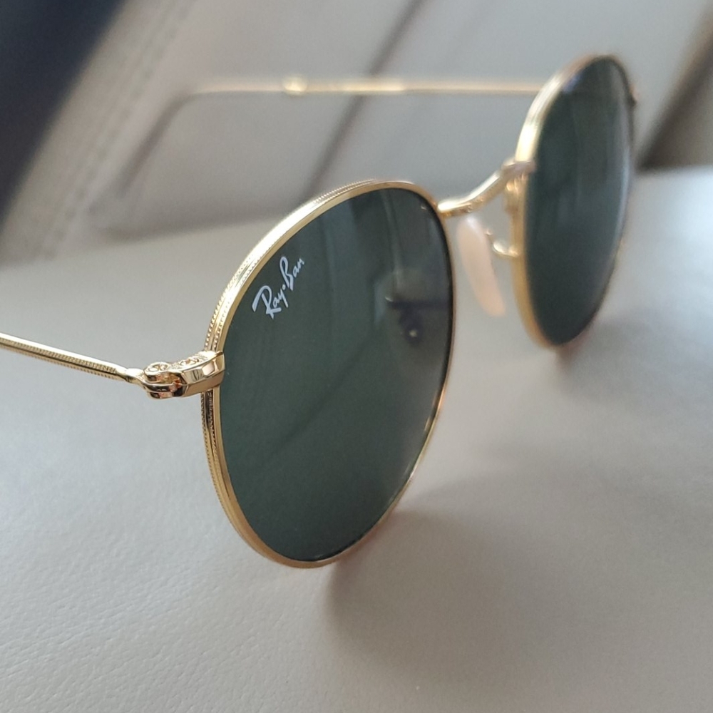 Gold round raybans NEVER WORN